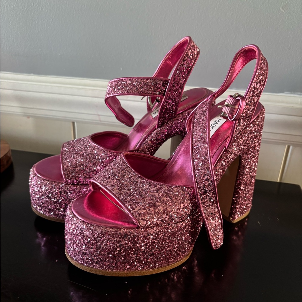 Steve Madden Sparkling Pink Platform Sandals